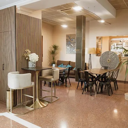 Anna Hotel