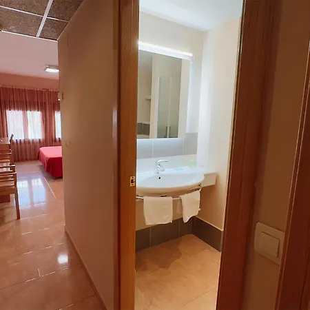 Anna Hotel