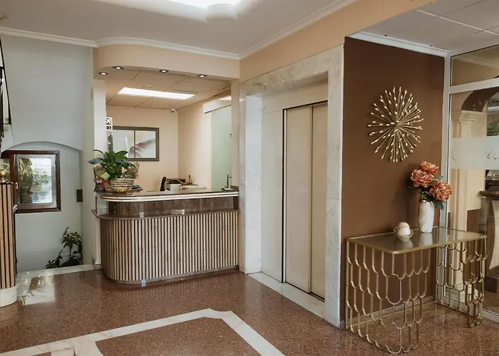 Anna Hotel