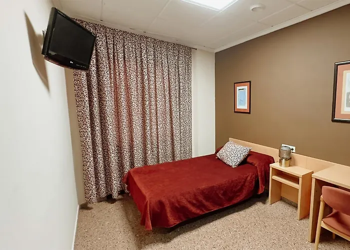Anna Otel 2*